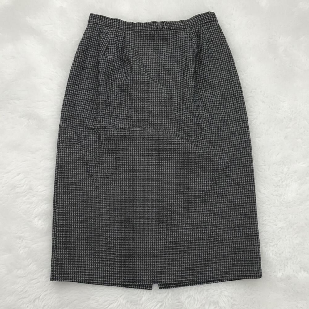 Talbots Women's Wool Plaid Midi Pencil Skirt - Fits like Size 6/8 (Tag 12P)
b82